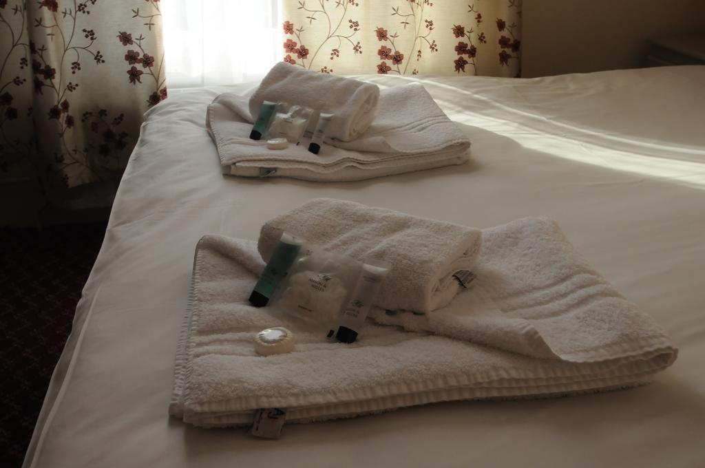 Royal Oak Hotel Hawkhurst Dış mekan fotoğraf