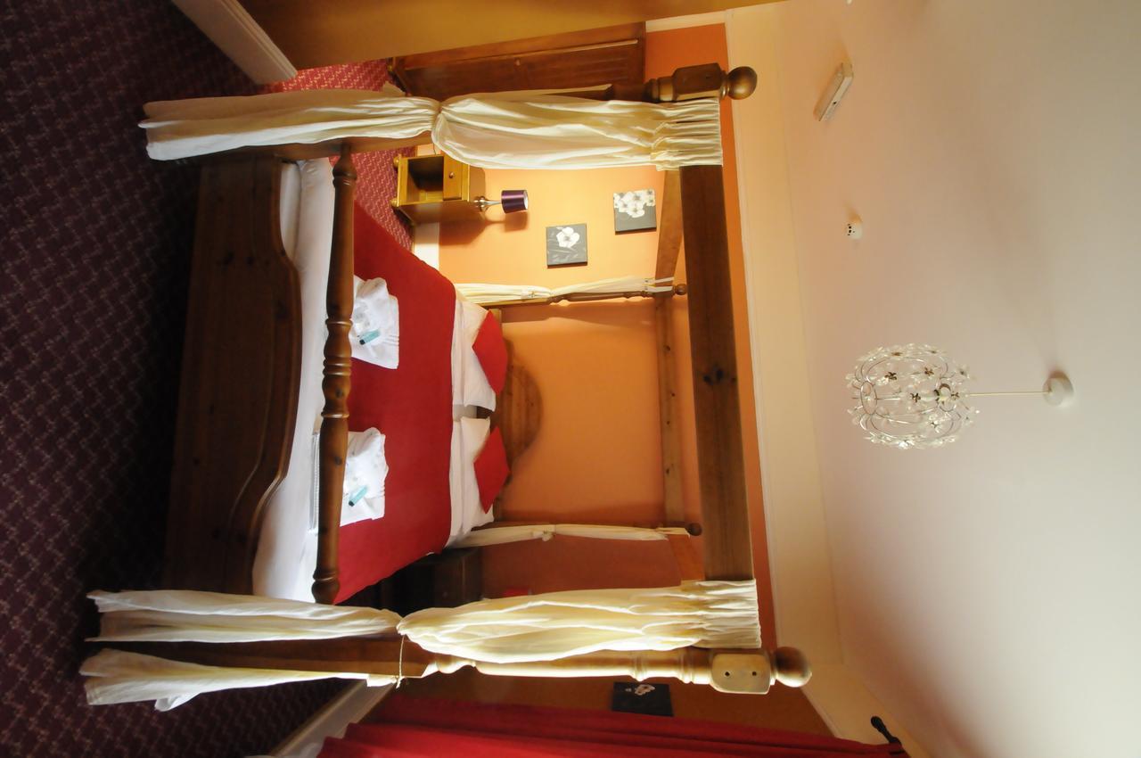 Royal Oak Hotel Hawkhurst Dış mekan fotoğraf